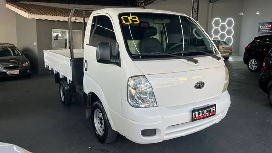 KIA BONGO 2.5 K-2500 4X2 CS TURBO DIESEL 2P MANUAL KIA BONGO 2.5 K-2500 4X2 CS TURBO DIESEL 2P MANUAL